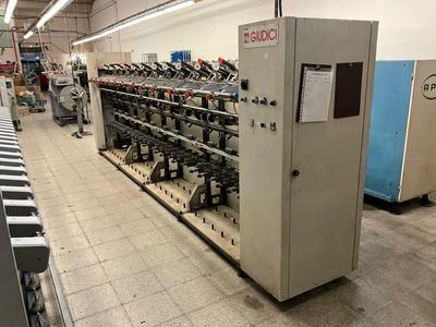 Overzichtsfoto van Giudici texturing machine/false-twist texturing machine