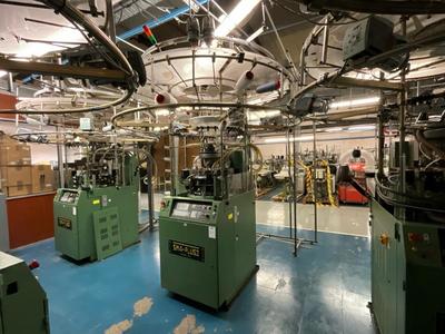 Übersichtsbild von 2003 Santoni SM4- PLUS3 knittingmachine