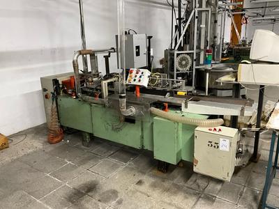 Overview picture of packaging machine
