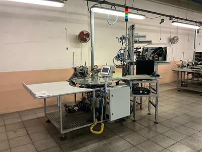 Overview picture of sock packaging machine