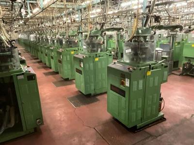 Overzichtsfoto van 1996 Matec HSE2.5 knittingmachine (10x)