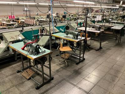 Photo d'aperçu de Refrey industrial sewing machine (3x)