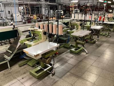 Photo d'aperçu de Rimoldi industrial sewing machine (3x)