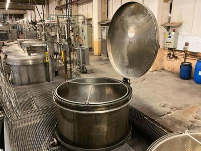 Overview picture of s/s Garment dyeing centrifuge bucket