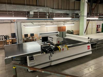 Översiktsbild av 2001 investronica sistemas invescut cutting machine