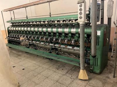 Overview picture of 1977 H.Marques 587 automatic cone winding machine