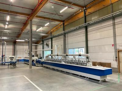 Photo d'aperçu de 2005 Wohlenberg gathering line booklet binding line & three knife trimmer