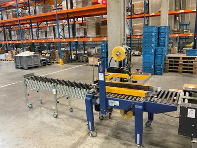 Photo d'aperçu de 2017 Tai chung taiwan EXC-103SD top/bottom carton sealing machine (box taper)