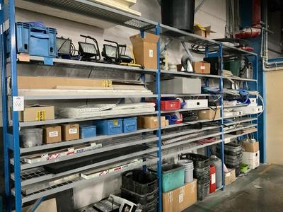 Overview picture of steel rack, 3 sections