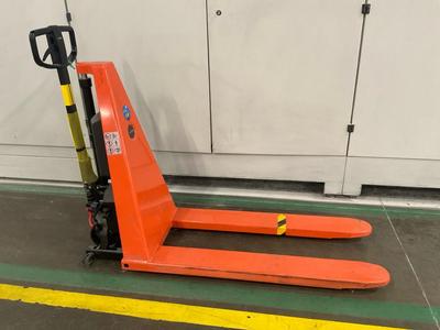 Overview picture of 2022 Toyota HHL 100 electric high palletlifter