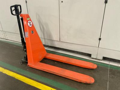Overview picture of 2015 BT HHM100 manual hydraulic high shear palletlifter