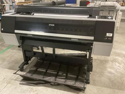 Overview picture of 2016 Epson SureColot P9000 wide screen color plotter