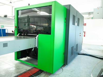 Overzichtsfoto van 2017 HIGHCON  EUCLID IIS  Laser digital die cutter