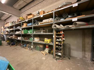 Immagine panoramica di spareparts various