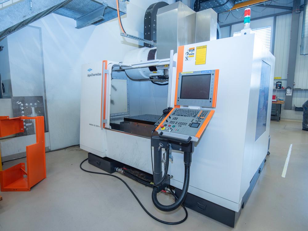 2012 GF AgieCharmilles mikron VCE 1200 Pro CNC machining center
