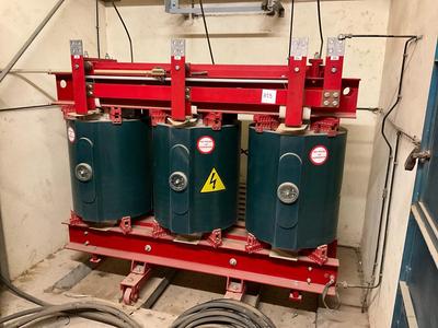 Overview picture of 2001 ABB encapsulated dry transformer