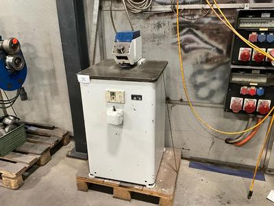 Immagine panoramica di Reinhardt Maschinebau RAS 21.20 flanging machine