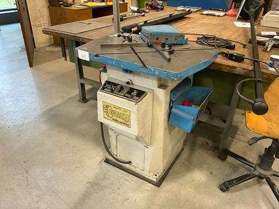Immagine panoramica di Comaca notching machine