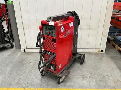 Immagine panoramica di Fronius  MagicWave 4000 TIG AC/DC water cooled welding machine