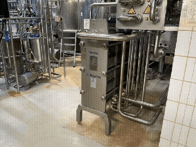 Immagine panoramica di End combination 4 filling lines with UHT treatment (A+B+C+D+E + nr. 45, 71, 307)