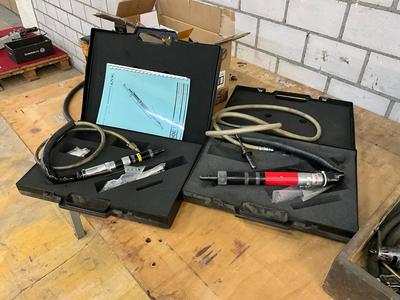 Photo d'aperçu de Pneumatic screw drivers (2x)