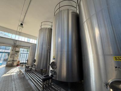 Imagen general de Gamma s/s vertical storage tank 20.000L