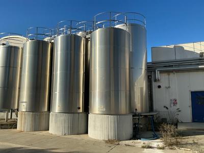 Photo d'aperçu de O.L.R.A-Inox s/s vertical storage tank 20.000L