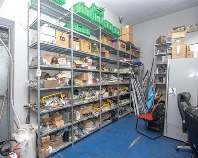 Imagen general de Warehouse Racks and Materials