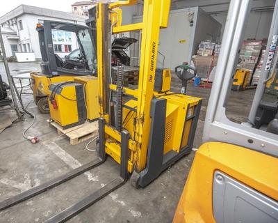 Overview picture of 2014 JUNGHEINRICH Forklift