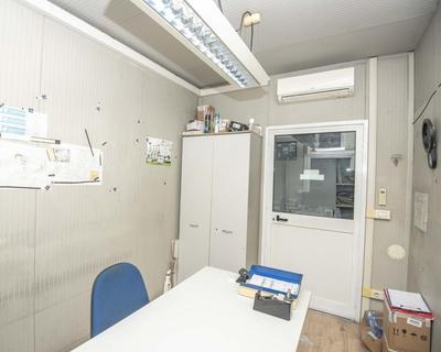 Översiktsbild av Office Furniture