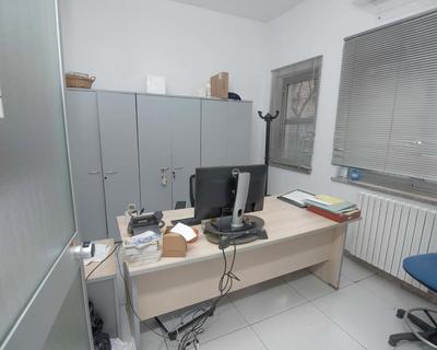 Översiktsbild av Office Furniture + Materials