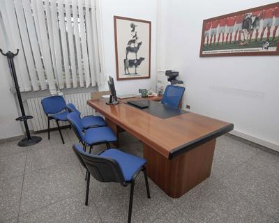 Översiktsbild av Office Furniture + Materials