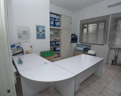 Översiktsbild av Office Furniture + Materials