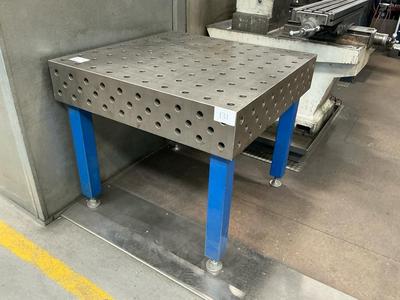 Overzichtsfoto van Welding table