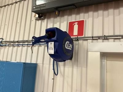 Overview picture of EJN Air hose reel