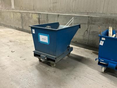 Overview picture of Tipping container