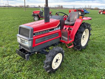 Översiktsbild av Yanmar F20D fyrhjulsdriven minitraktor