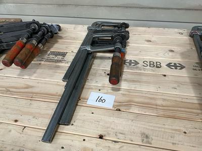 Overzichtsfoto van screw clamps (4x)