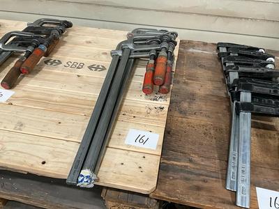 Overzichtsfoto van screw clamps ( 7x)