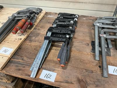 Overzichtsfoto van screw clamps ( 8x)