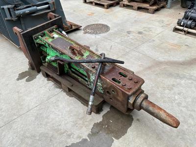 Overview picture of FM501 Hydraulic breaker