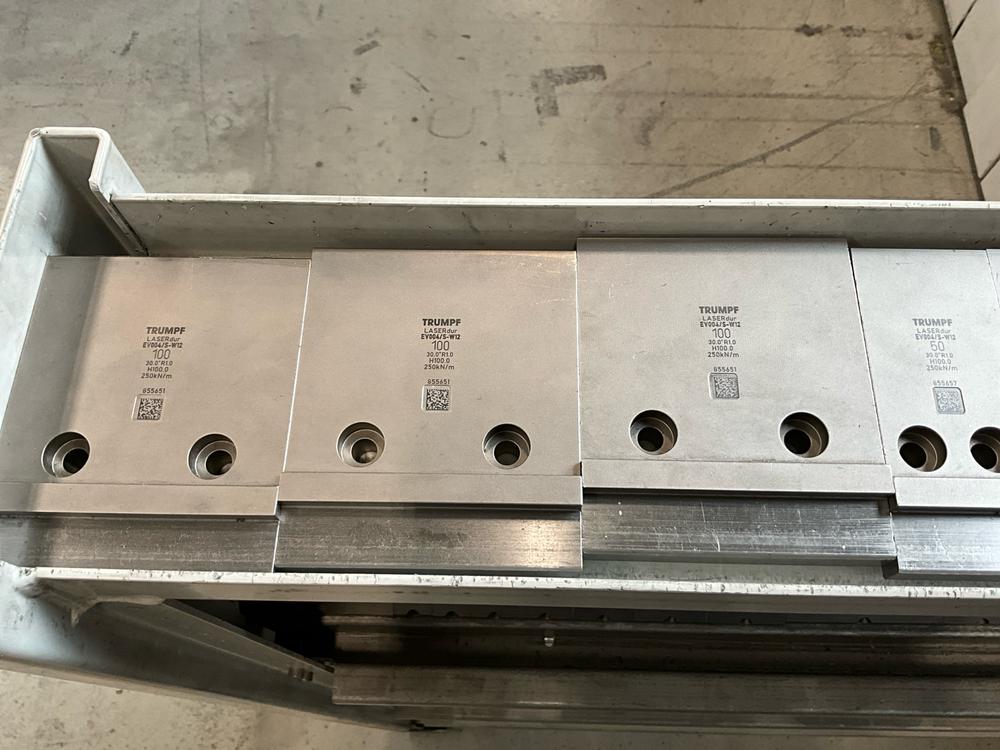 Schiebe-Pan 10