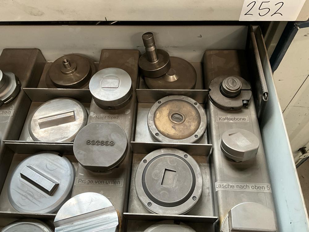 Schiebe-Pan 13