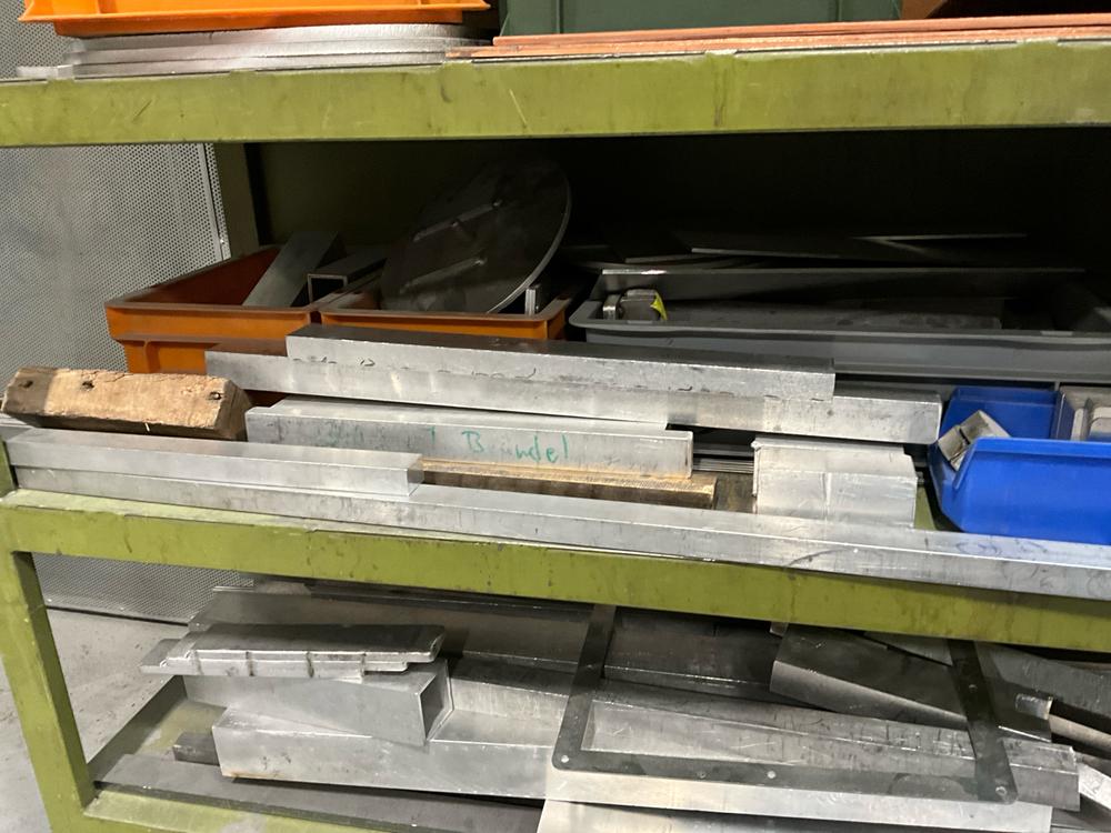 Schiebe-Pan 14