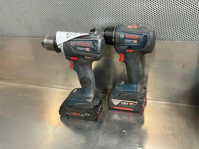 Overzichtsfoto van Bosch cordless drill (2x)