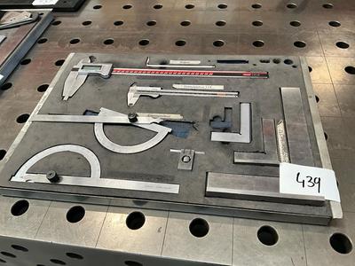 Imagen general de Various measuring tools