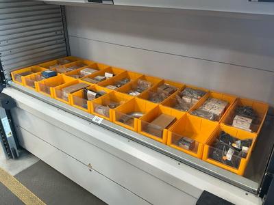 Imagen general de various fastening material