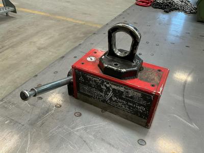 Overview picture of lifting magnet
