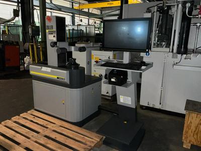 Overview picture of 2016 Zoller Venturion 450 measuring and setting machine