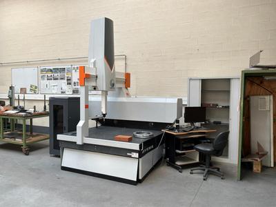 Photo d'aperçu de Nikon Metris MMC LKV 25.10.8 SL Machines verticales de numérisation et de mesure des coordonnées